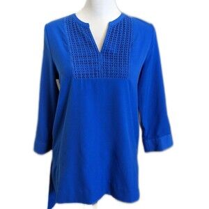 The Limited royal blue tunic top, v-neck, crochet yoke, 3/4 sleeves, size S